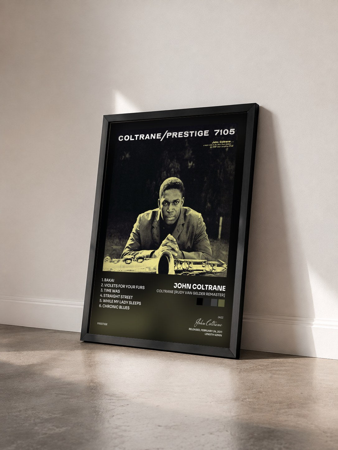 #noir Tableau de l'album Coltrane [Rudy Van Gelder Remaster] de John Coltrane vu de trois quarts, cadre noir
