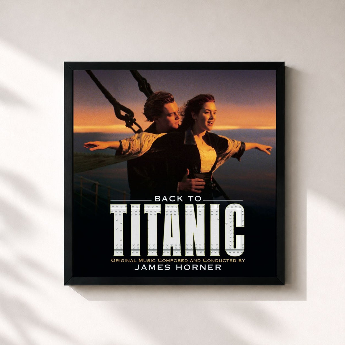 #noir Tableau carré de l'album Back to Titanic - More Music from the Motion Picture de James Horner, cadre noir 32x32 cm