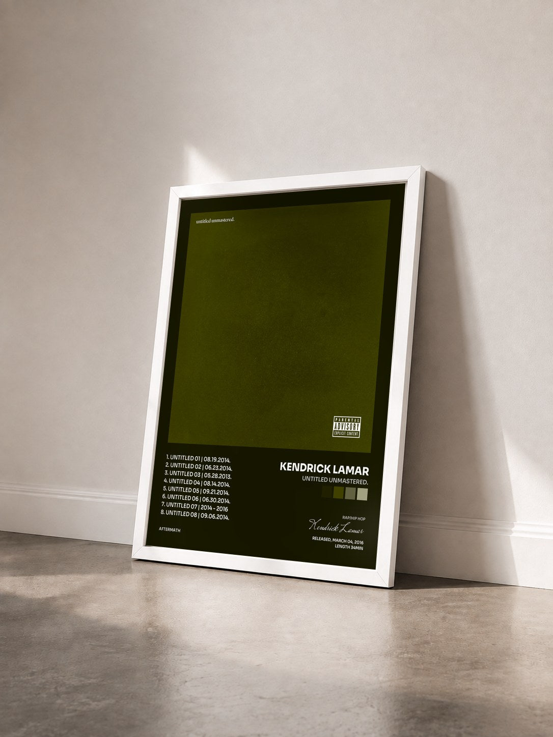 #blanc Tableau de l'album untitled unmastered. de Kendrick Lamar vu de trois quarts, cadre blanc