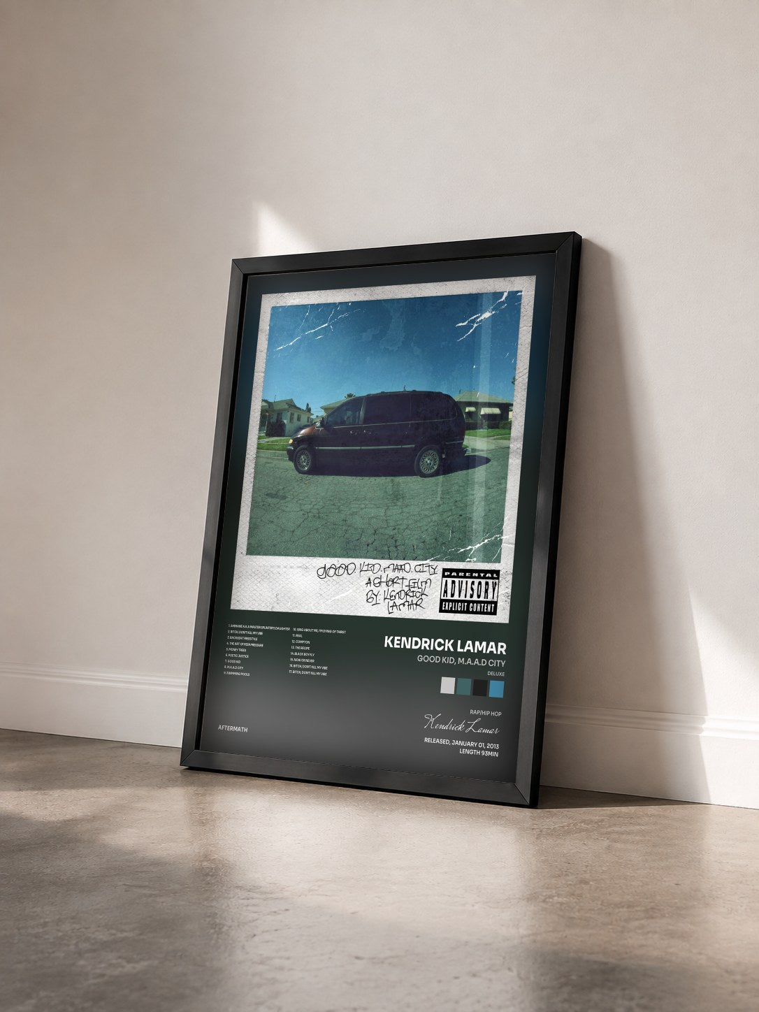 #noir good kid, m.A.A.d city (Deluxe) di Kendrick Lamar in stampa incorniciata vista di tre quarti, cornice nera