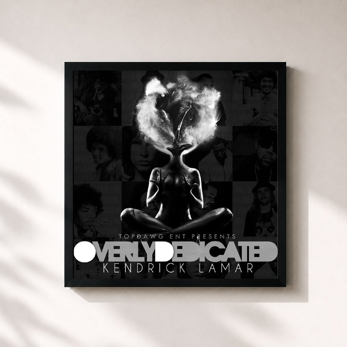 #noir Tableau carré de l'album Overly Dedicated de Kendrick Lamar, cadre noir 32x32 cm