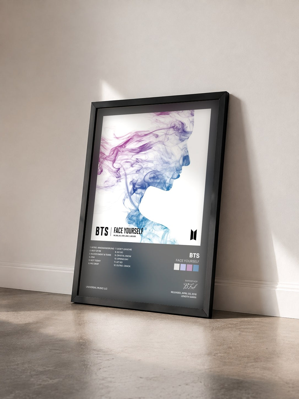 #noir Tableau de l'album FACE YOURSELF de BTS vu de trois quarts, cadre noir