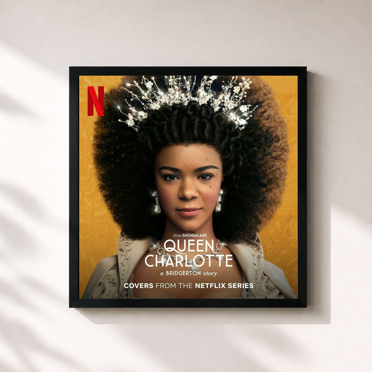 #noir Tableau carré de l'album Queen Charlotte: A Bridgerton Story (Covers from the Netflix Series) de Alicia Keys, cadre noir 32x32 cm
