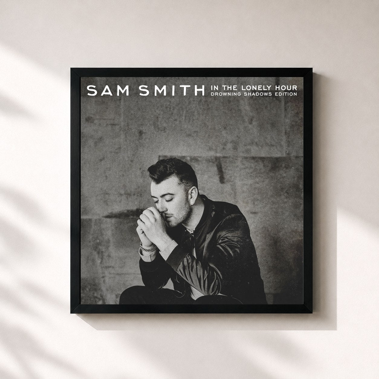 #noir Tableau carré de l'album In The Lonely Hour (Drowning Shadows Edition) de Sam Smith, cadre noir 32x32 cm