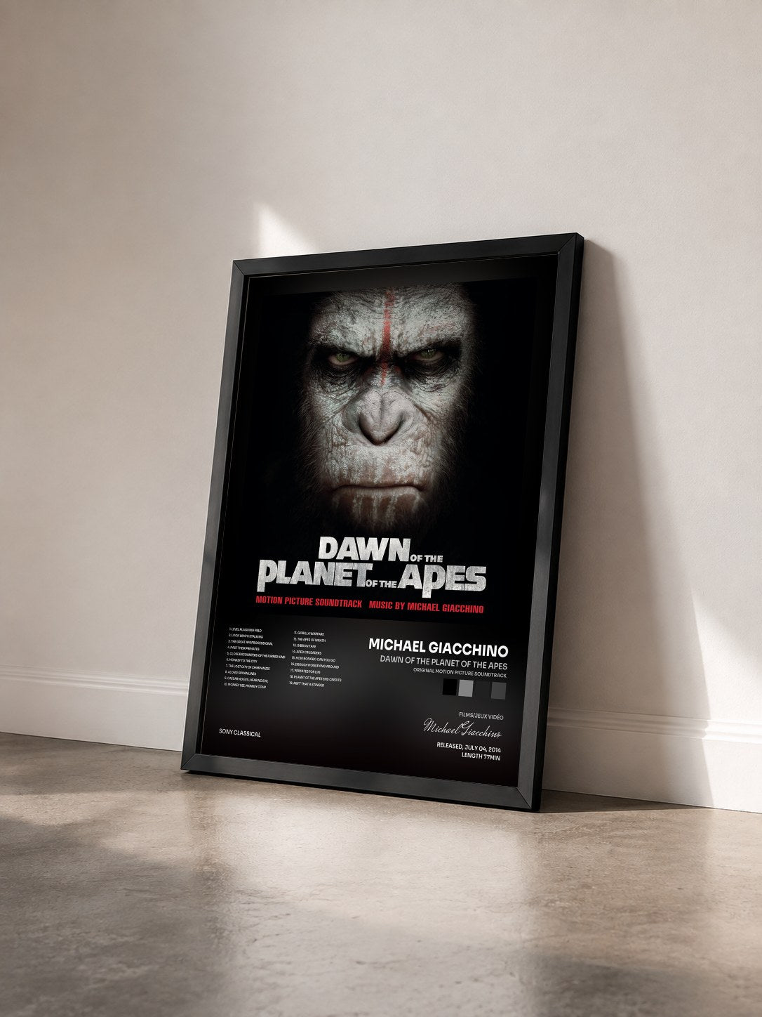#noir Tableau de l'album Dawn of the Planet of the Apes (Original Motion Picture Soundtrack) de Michael Giacchino vu de trois quarts, cadre noir