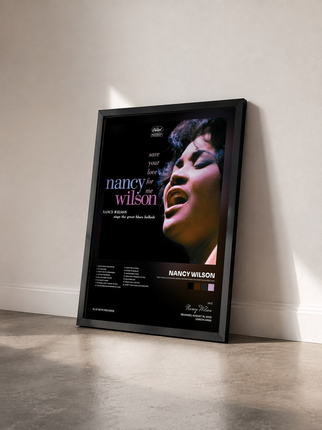 #noir Tableau de l'album Save Your Love For Me: Nancy Wilson Sings The Great Blues Ballads de Nancy Wilson vu de trois quarts, cadre noir