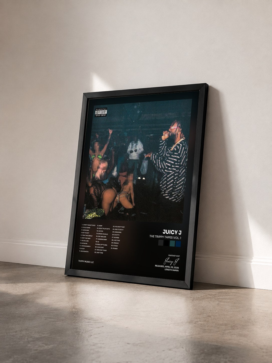 #noir Tableau de l'album The Trippy Tapes Vol. 1 de Juicy J vu de trois quarts, cadre noir