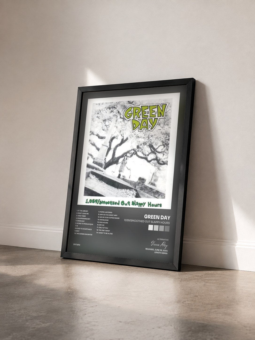 #noir Tableau de l'album 1039/Smoothed Out Slappy Hours de Green Day vu de trois quarts, cadre noir