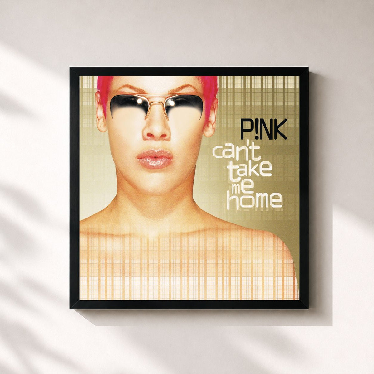 #noir Can't Take Me Home (Expanded Edition) de P!nk en lámina cuadrada enmarcada, marco negro de 32x32 cm