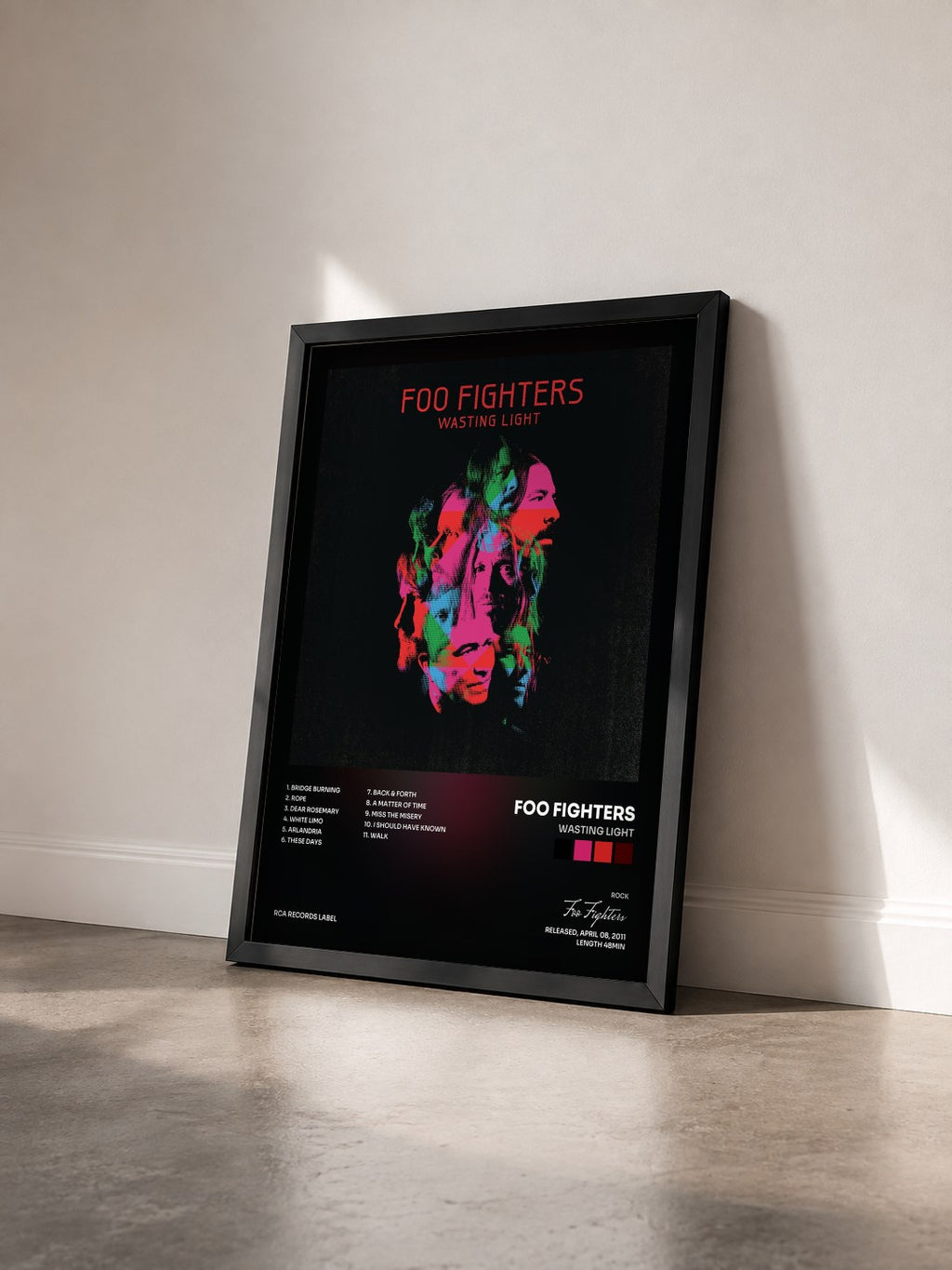 #noir Wasting Light von Foo Fighters als gerahmter Kunstdruck von schräg gesehen, schwarzer Rahmen