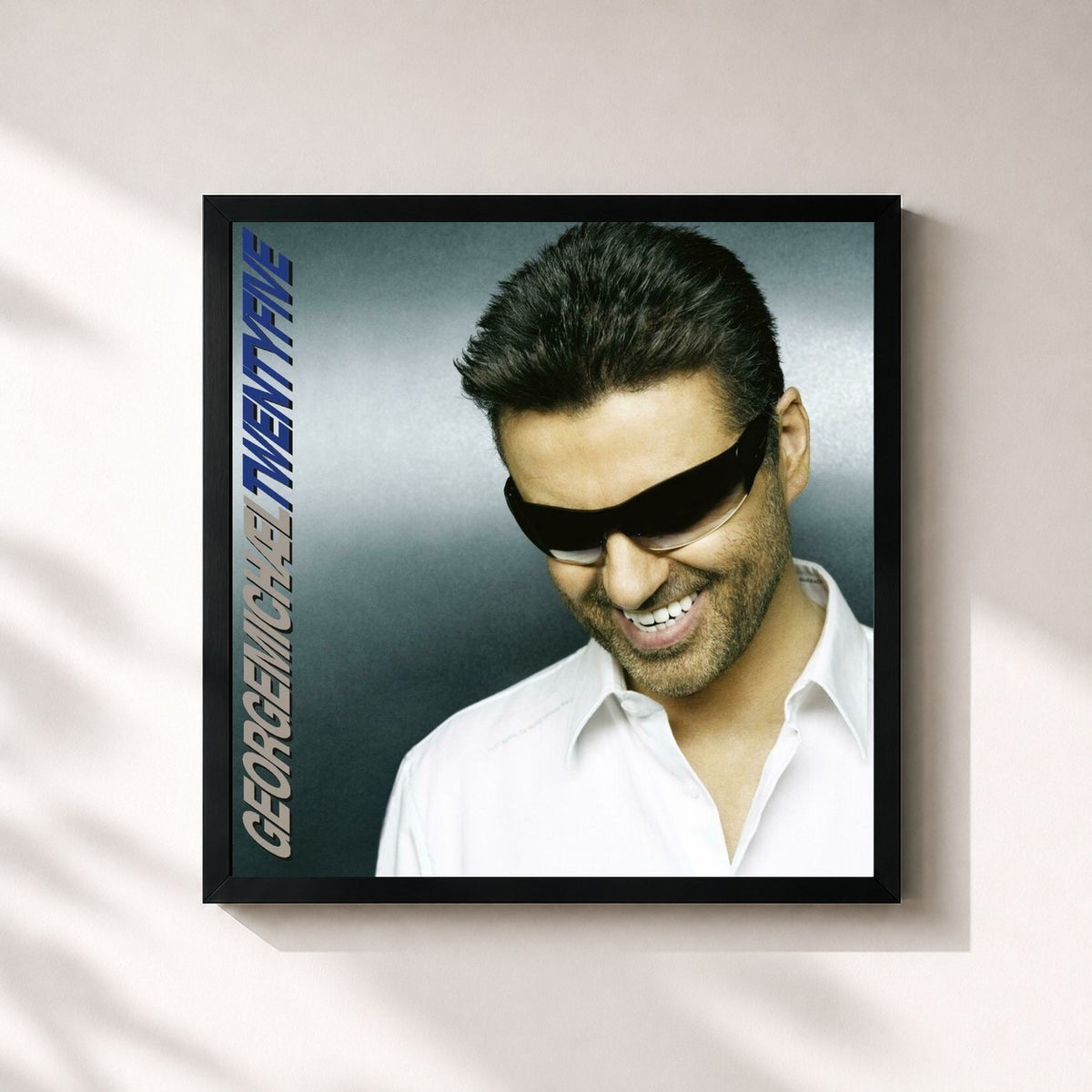 #noir Tableau carré de l'album Twenty Five de George Michael, cadre noir 32x32 cm