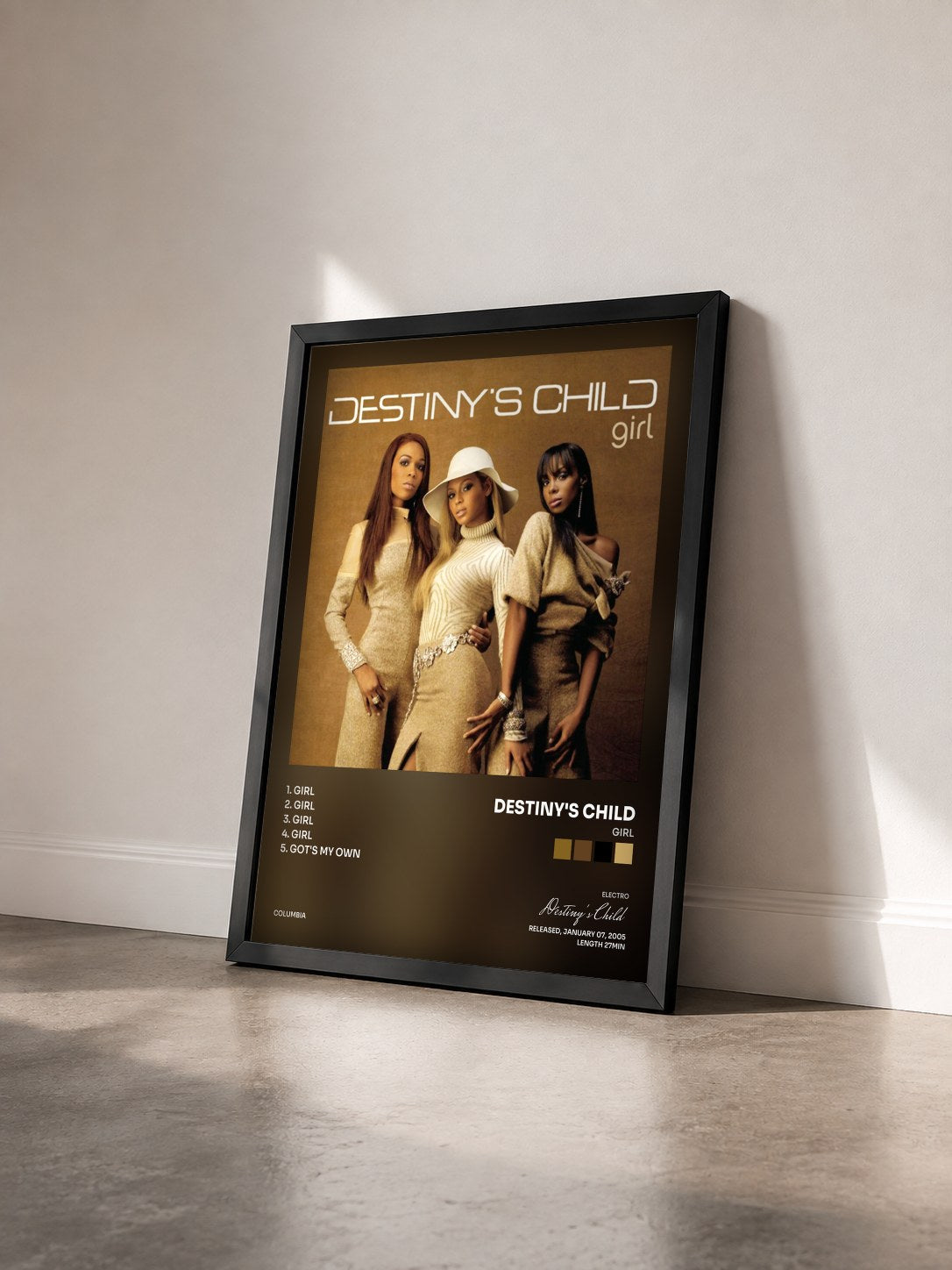 #noir Girl di Destiny's Child in stampa incorniciata vista di tre quarti, cornice nera