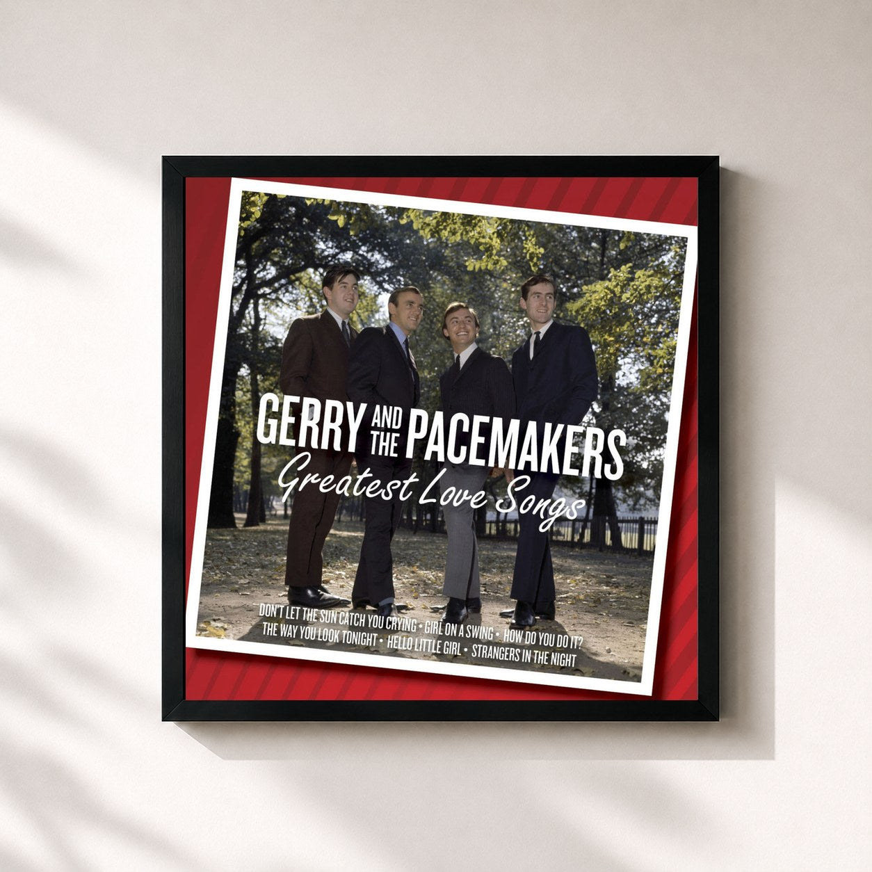 #noir Tableau carré de l'album Greatest Love Songs de Gerry & The Pacemakers, cadre noir 32x32 cm