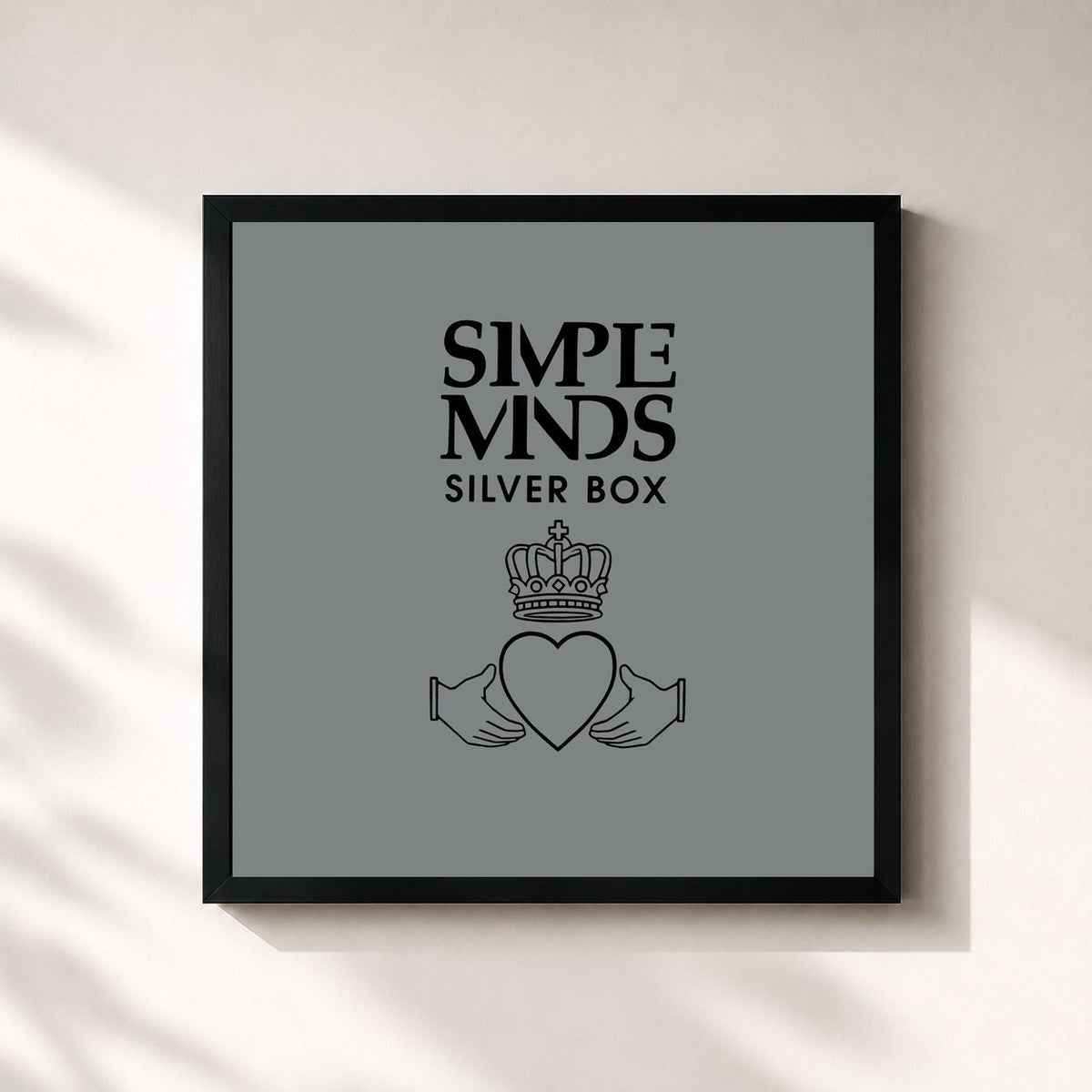 #noir Silver Box di Simple Minds in stampa quadrata incorniciata, cornice nera 32x32 cm