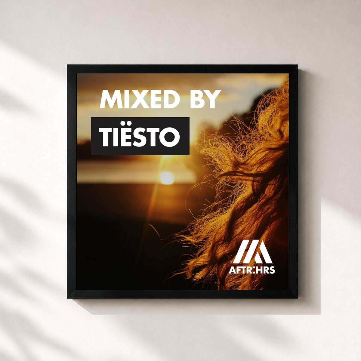 #noir Tableau carré de l'album AFTR:HRS (Mixed By Tiësto) de Tiësto, cadre noir 32x32 cm