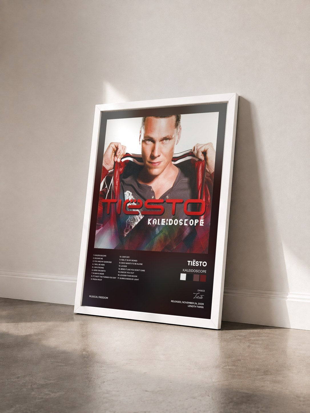 #blanc Tableau de l'album Kaleidoscope de Tiësto vu de trois quarts, cadre blanc