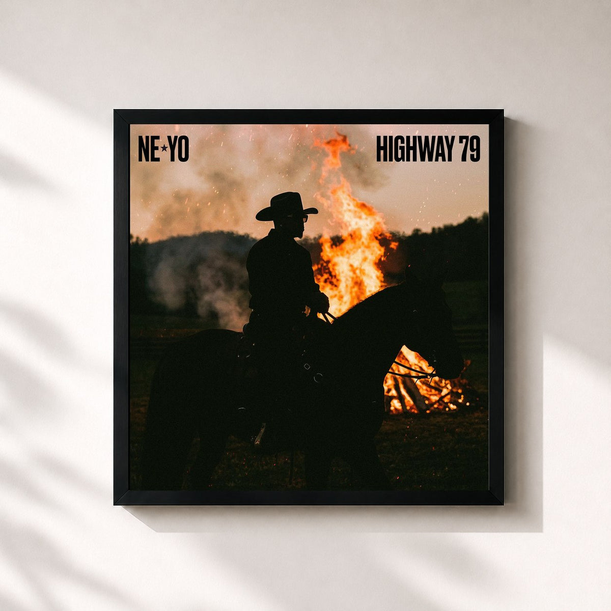 #noir Tableau carré de l'album Highway 79 de Ne-Yo, cadre noir 32x32 cm