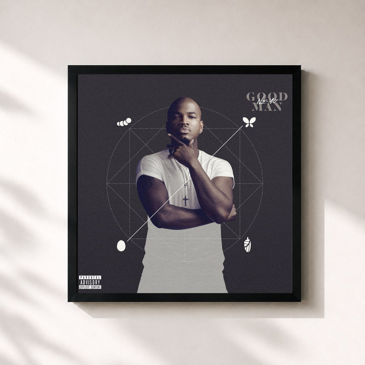 #noir Tableau carré de l'album GOOD MAN (Deluxe) de Ne-Yo, cadre noir 32x32 cm