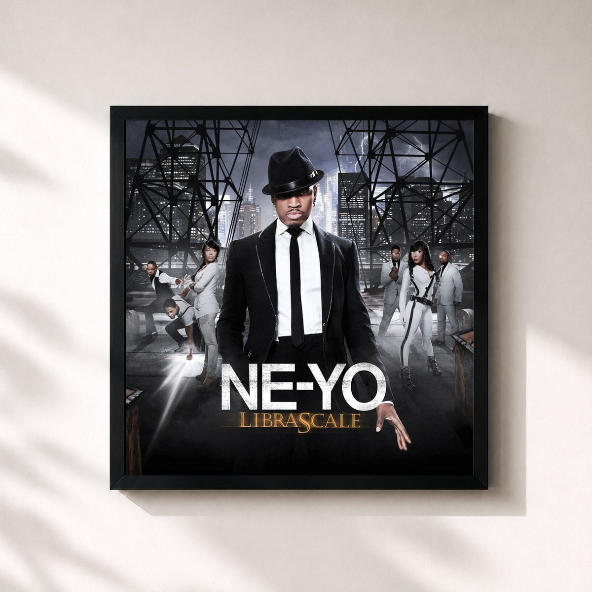 #noir Tableau carré de l'album Libra Scale de Ne-Yo, cadre noir 32x32 cm
