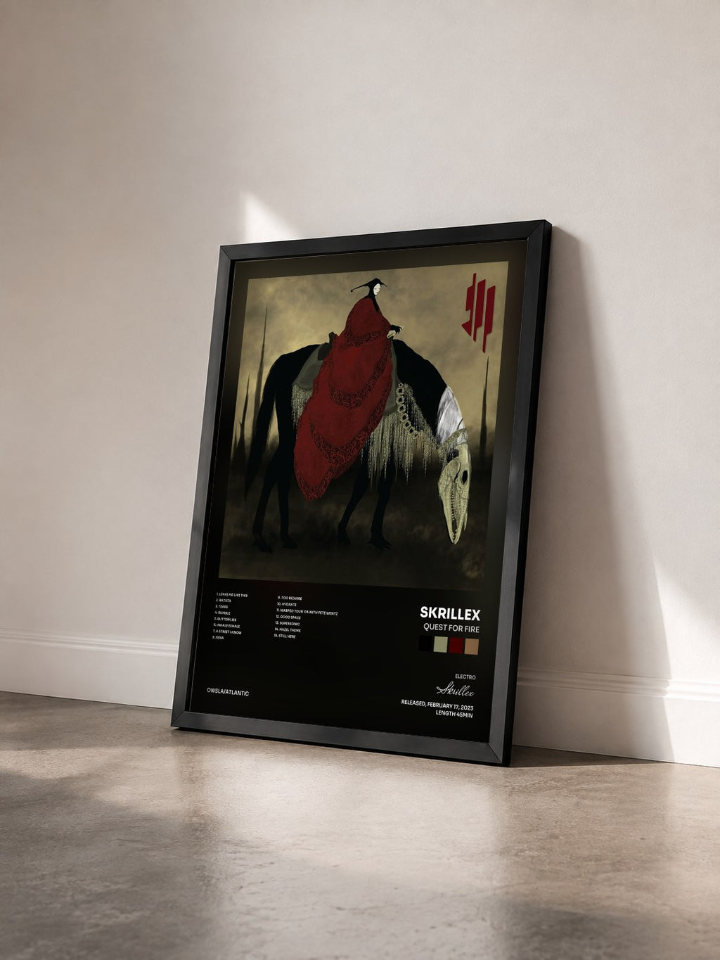 #noir Tableau de l'album Quest For Fire de Skrillex vu de trois quarts, cadre noir