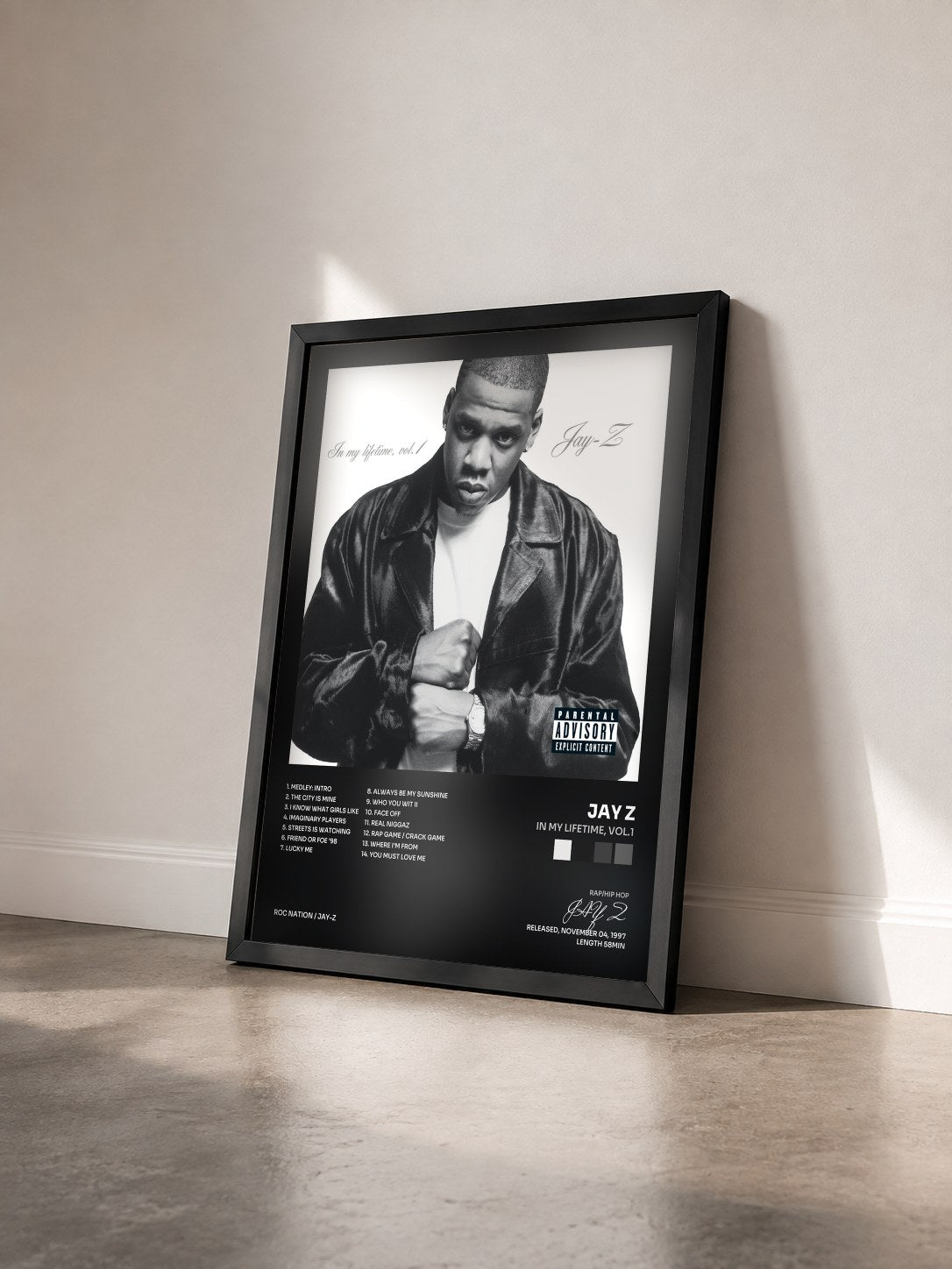 #noir Tableau de l'album In My Lifetime, Vol. 1 de JAY Z vu de trois quarts, cadre noir
