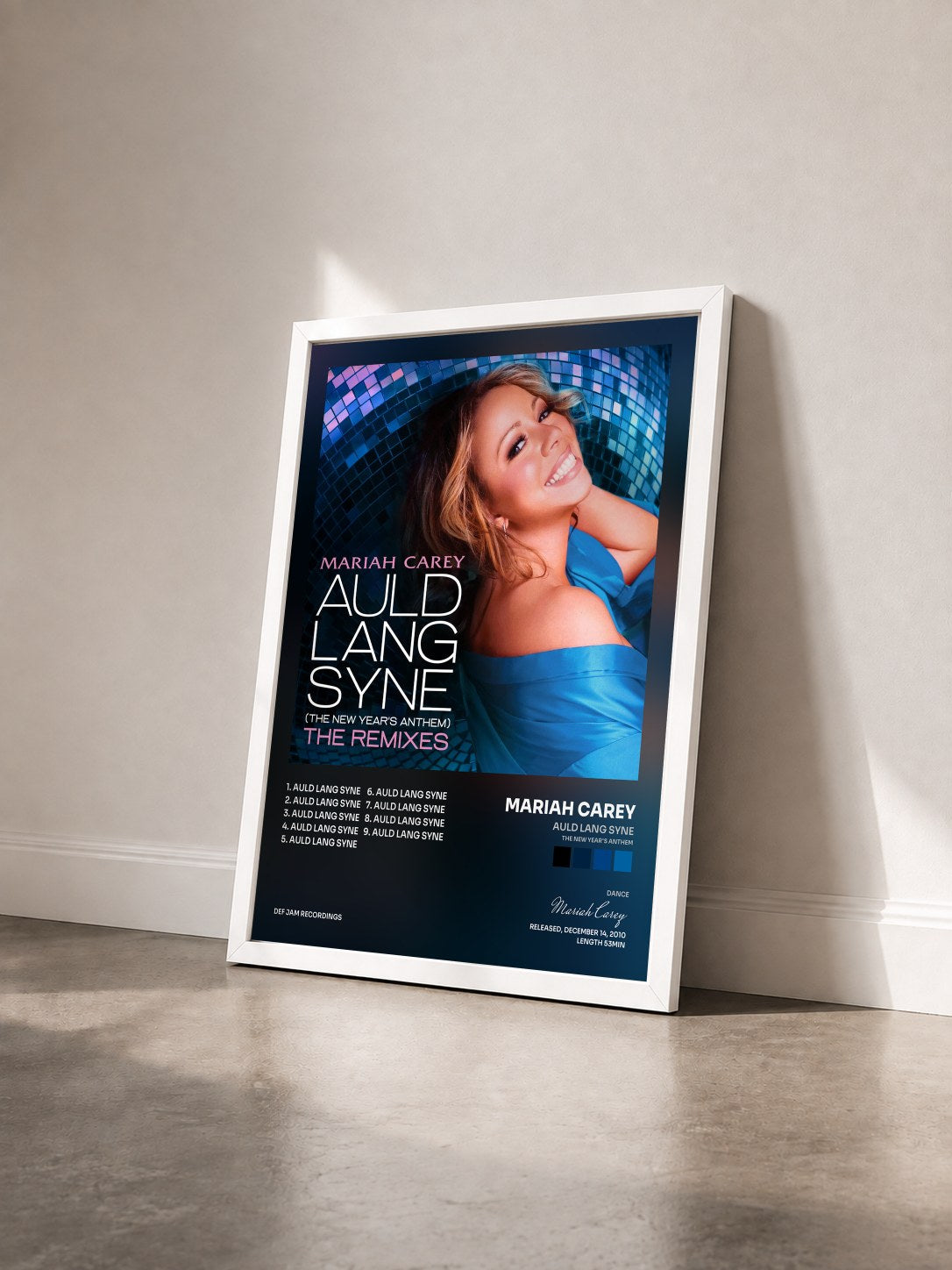 #blanc Tableau de l'album Auld Lang Syne (The New Year's Anthem) The Remixes de Mariah Carey vu de trois quarts, cadre blanc
