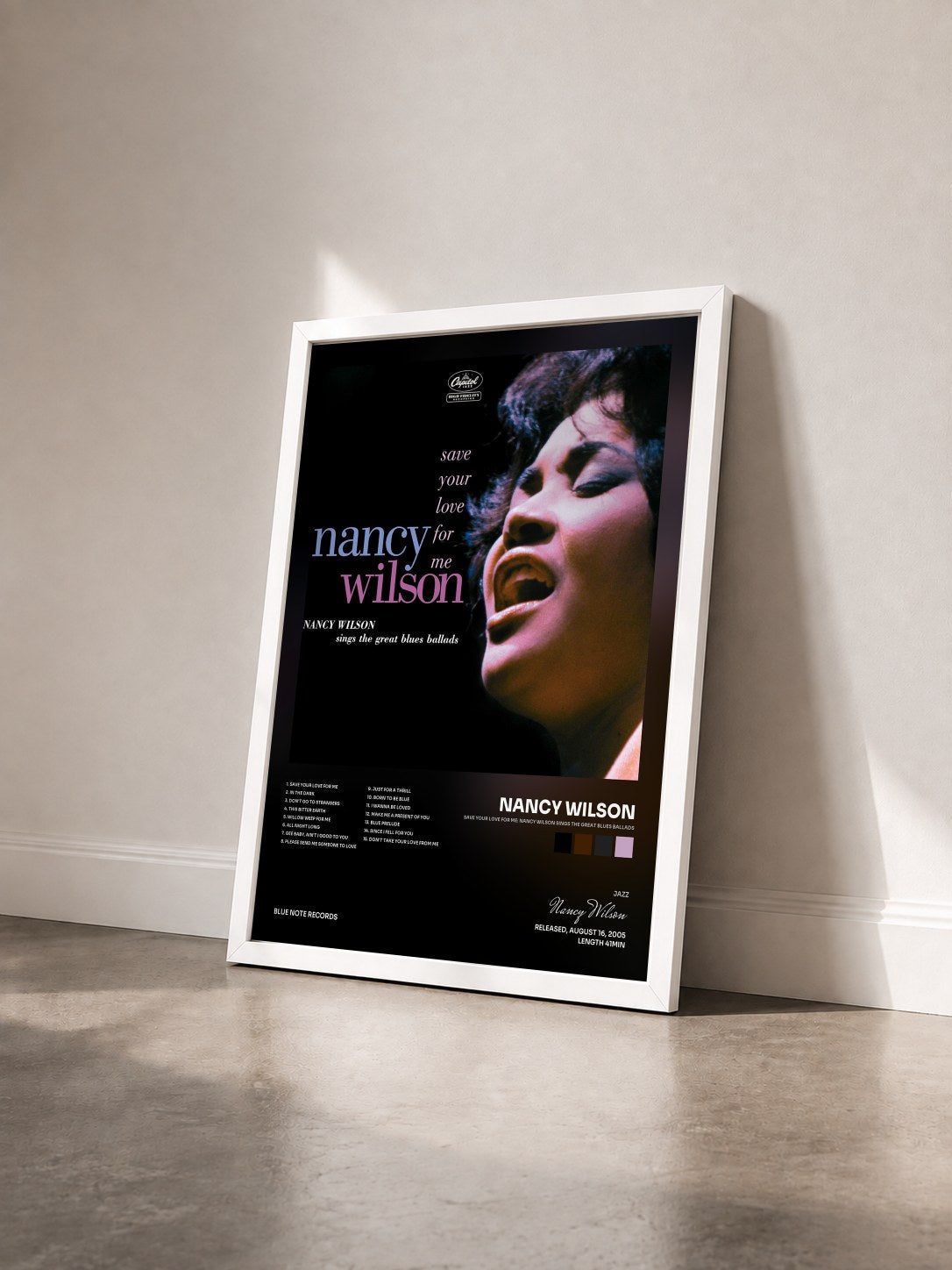 #blanc Tableau de l'album Save Your Love For Me: Nancy Wilson Sings The Great Blues Ballads de Nancy Wilson vu de trois quarts, cadre blanc