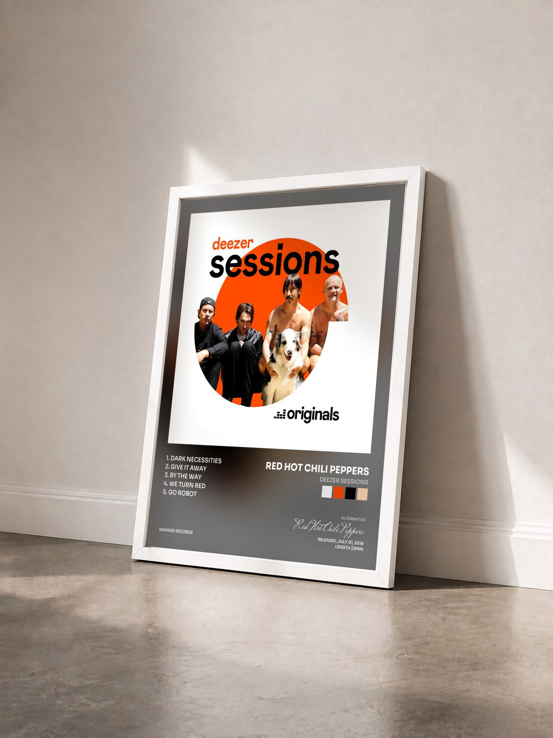 #blanc Tableau de l'album Deezer Sessions de Red Hot Chili Peppers vu de trois quarts, cadre blanc