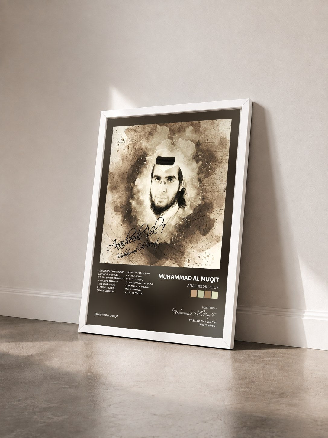 #blanc Tableau de l'album Anasheeds, Vol. 7 de Muhammad Al Muqit vu de trois quarts, cadre blanc