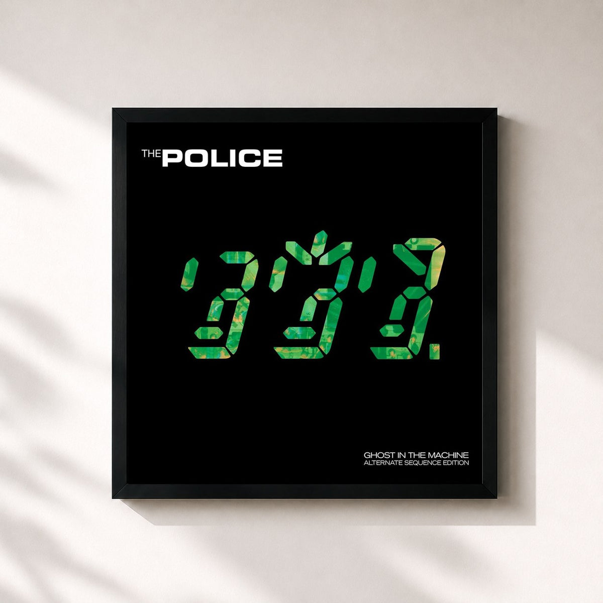 #noir Ghost In The Machine (Alternate Sequence) von The Police als quadratischer Kunstdruck, schwarzer Rahmen 32x32 cm