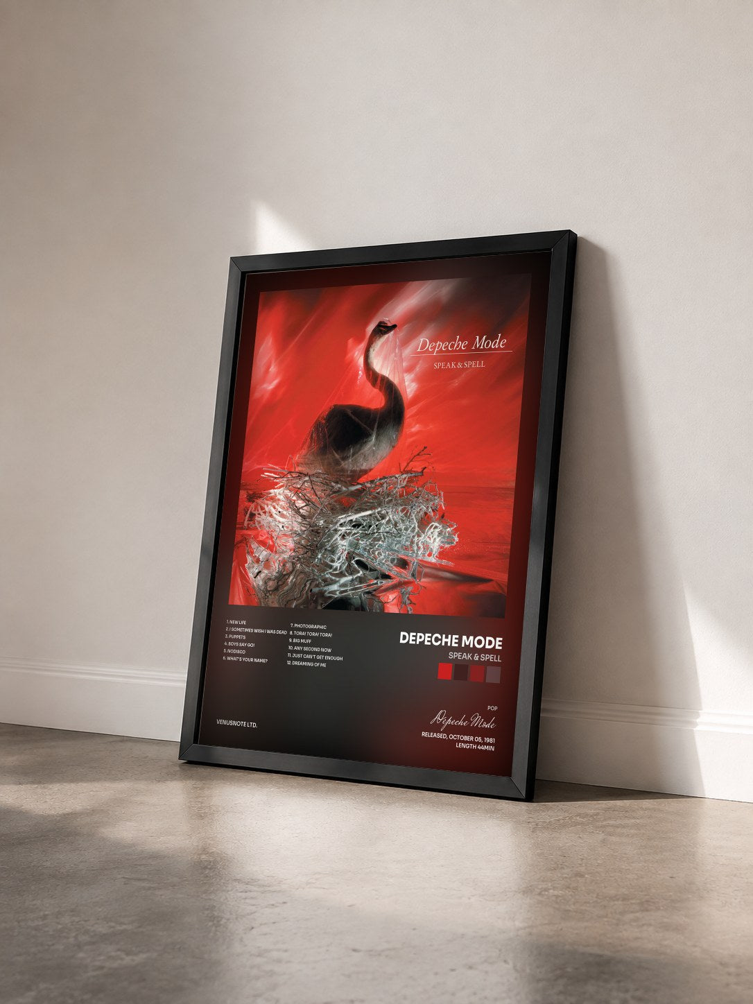 #noir Speak & Spell von Depeche Mode als gerahmter Kunstdruck von schräg gesehen, schwarzer Rahmen