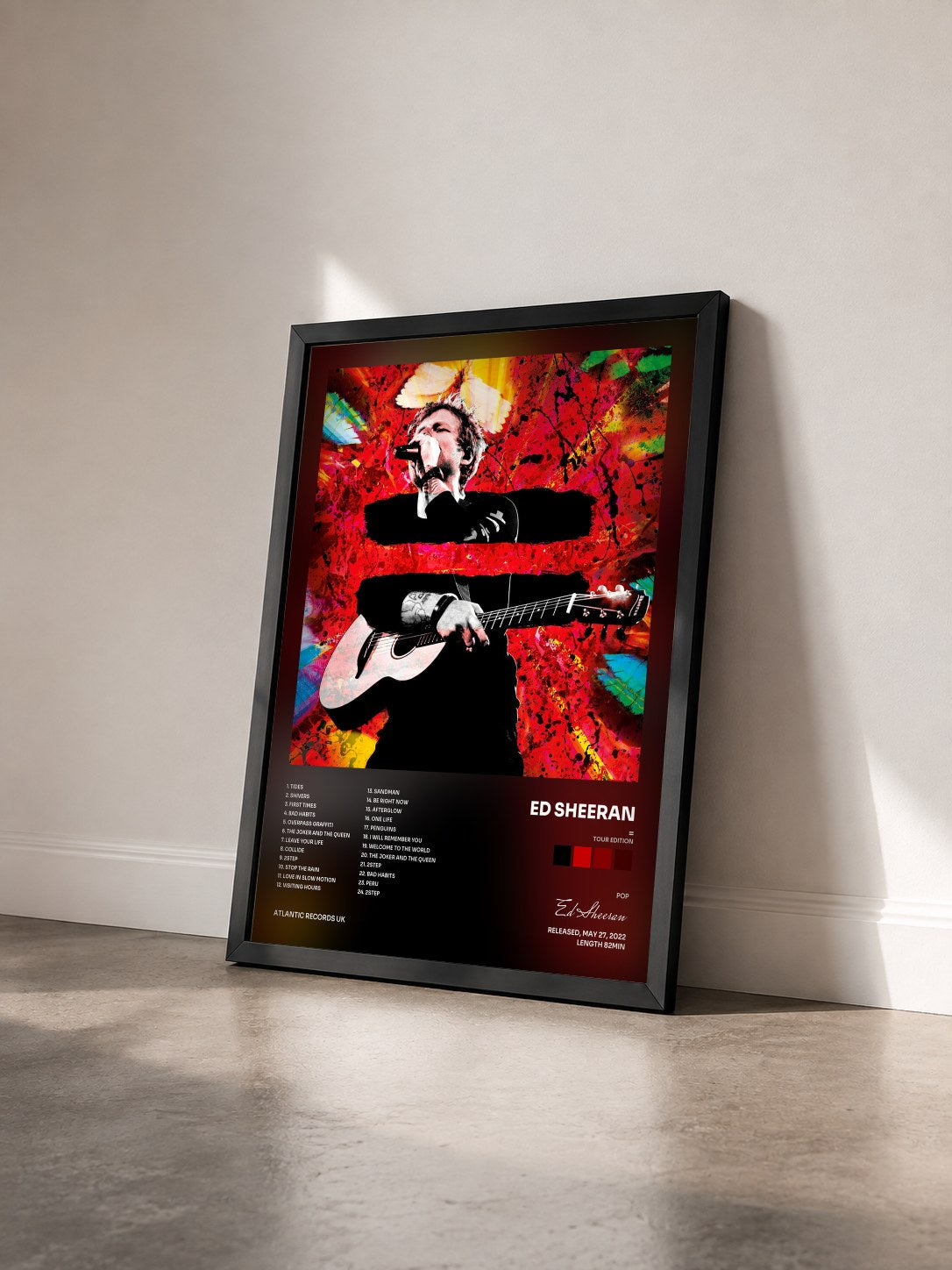 #noir Tableau de l'album = (Tour Edition) de Ed Sheeran vu de trois quarts, cadre noir