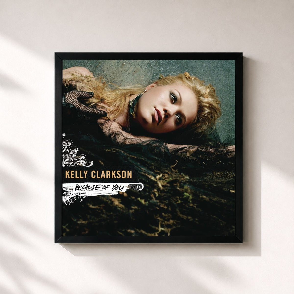 #noir Tableau carré de l'album Because Of You - Remixes de Kelly Clarkson, cadre noir 32x32 cm