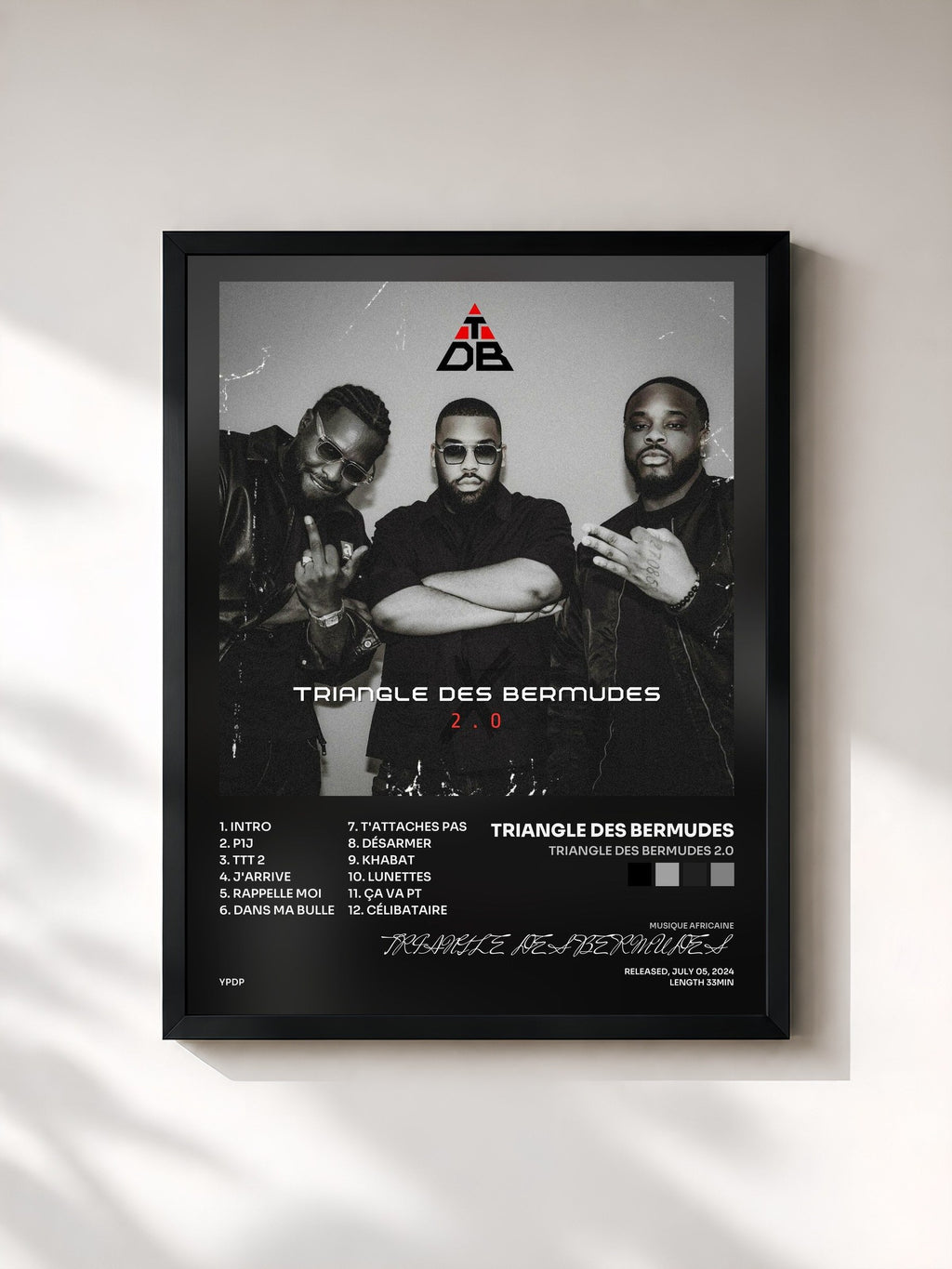 #noir Triangle des bermudes 2.0 by TRIANGLE DES BERMUDES as a framed art print, black frame, printed and framed in France