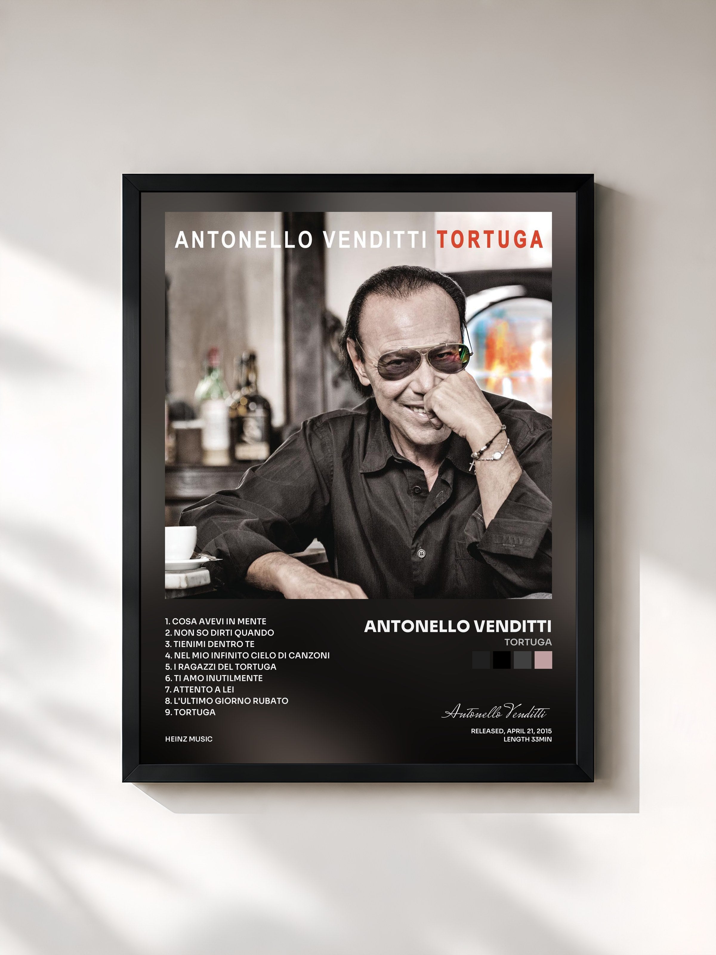 #noir Tableau de l'album Tortuga de Antonello Venditti, cadre noir, imprimé et encadré en France