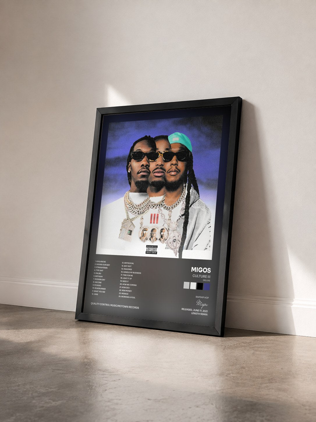 #noir Tableau de l'album Culture III (Deluxe) de Migos vu de trois quarts, cadre noir