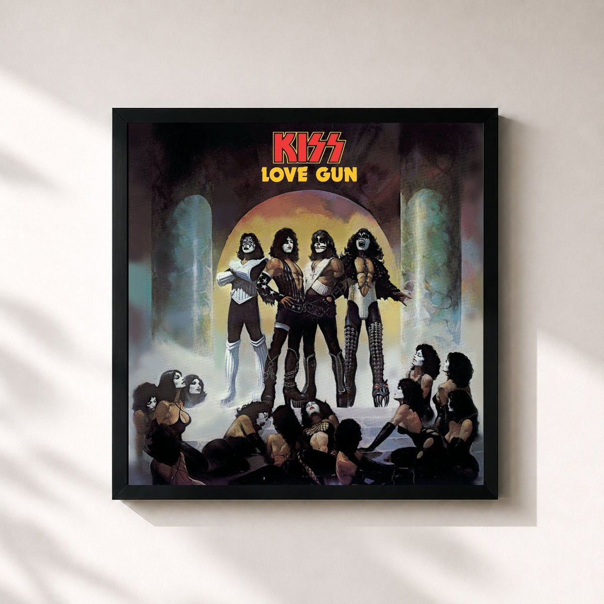 #noir Love Gun von KISS als quadratischer Kunstdruck, schwarzer Rahmen 32x32 cm