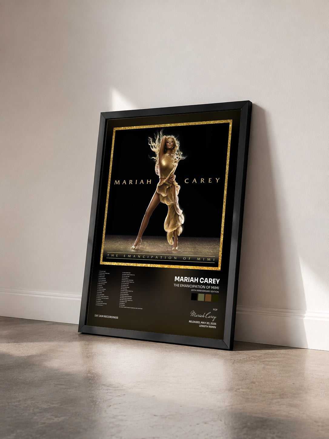 #noir Tableau de l'album The Emancipation Of Mimi (20th Anniversary Edition) de Mariah Carey vu de trois quarts, cadre noir