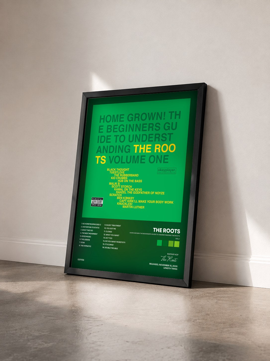 #noir Tableau de l'album Home Grown! The Beginner's Guide To Understanding The Roots (Vol.1) de The Roots vu de trois quarts, cadre noir