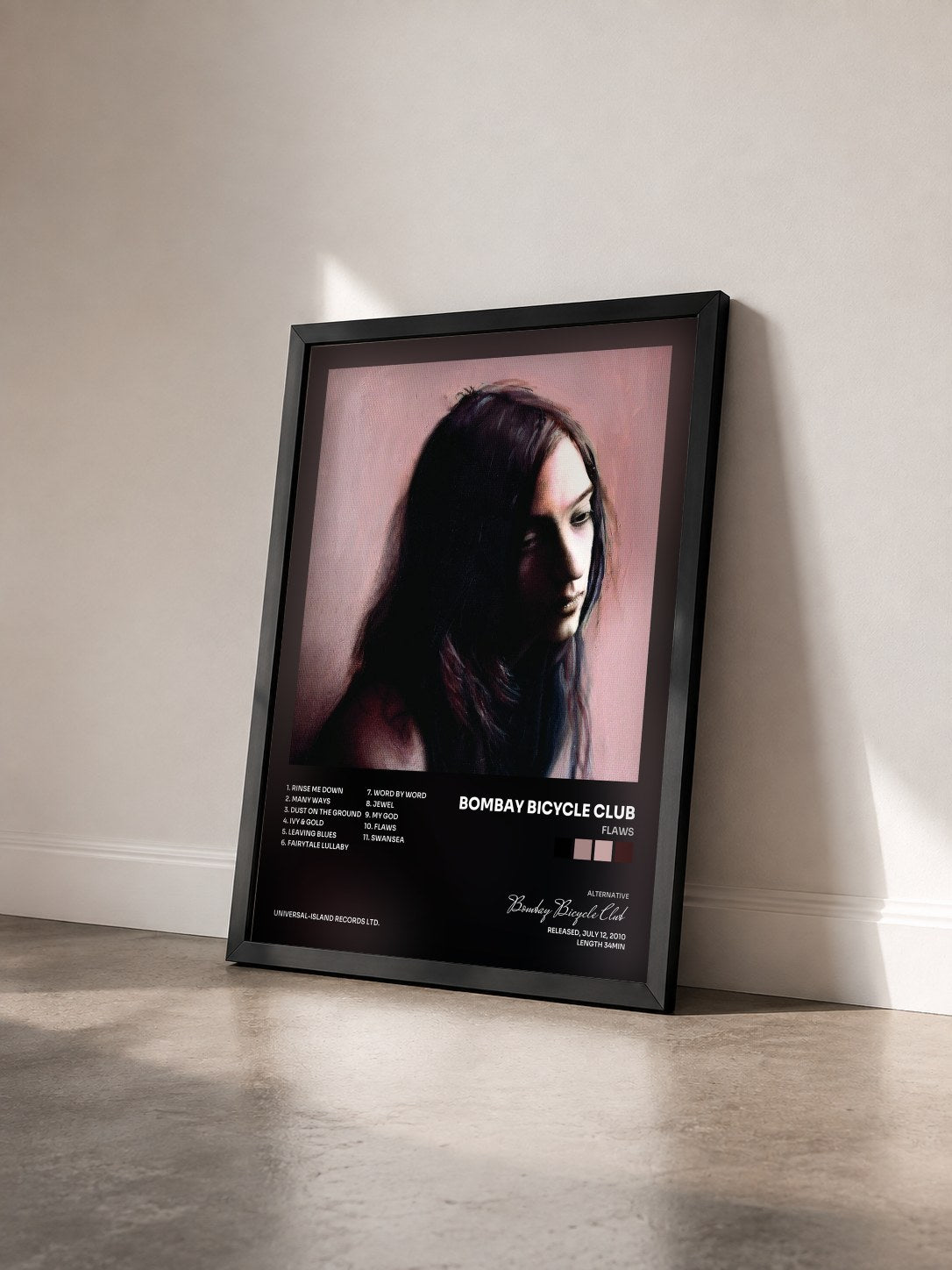 #noir Tableau de l'album Flaws de Bombay Bicycle Club vu de trois quarts, cadre noir