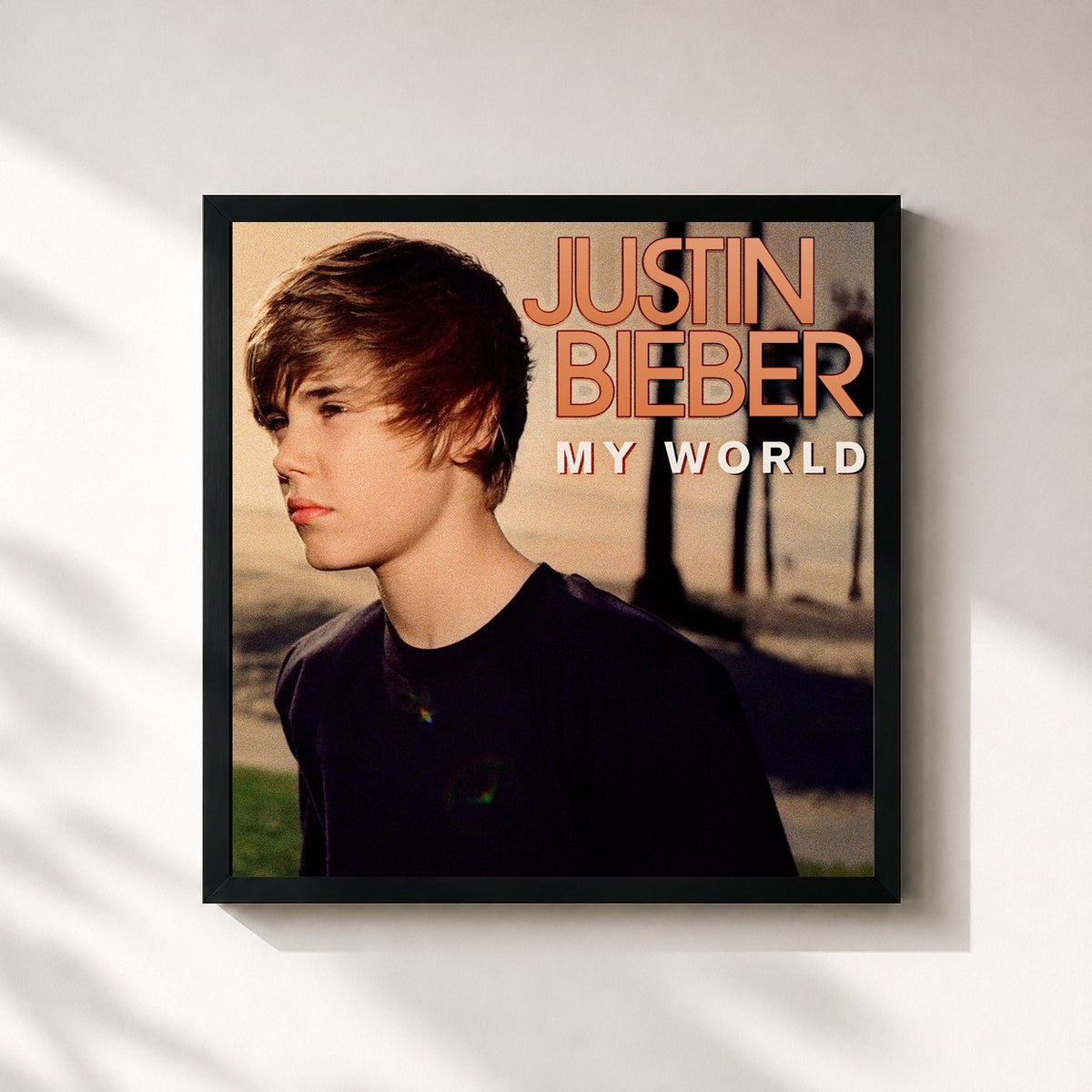 #noir Tableau carré de l'album My World (France Version) de Justin Bieber, cadre noir 32x32 cm