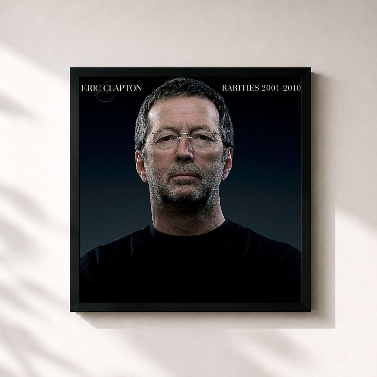 #noir Tableau carré de l'album Rarities 2001-2010 de Eric Clapton, cadre noir 32x32 cm