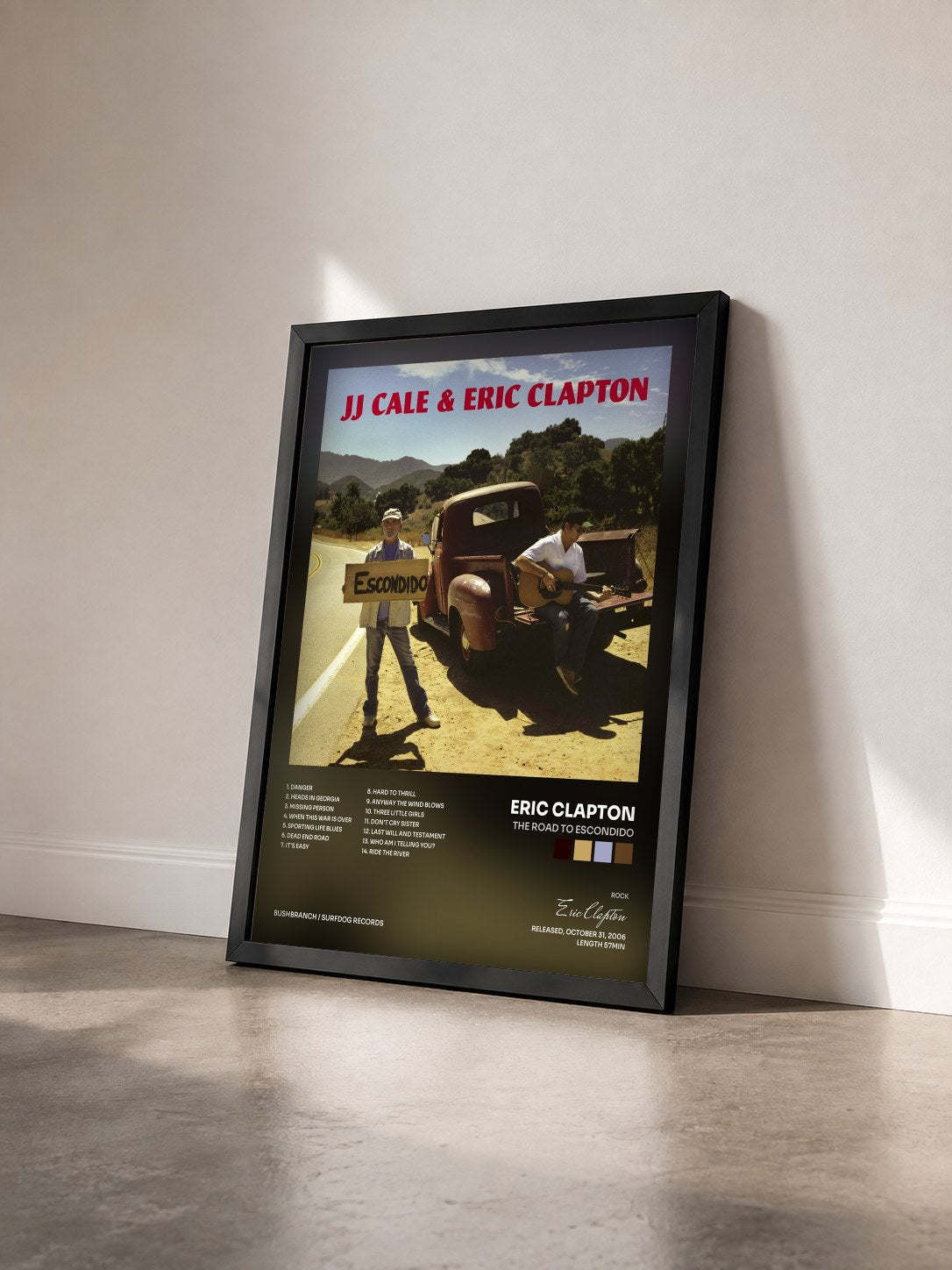 #noir Tableau de l'album The Road to Escondido de Eric Clapton vu de trois quarts, cadre noir
