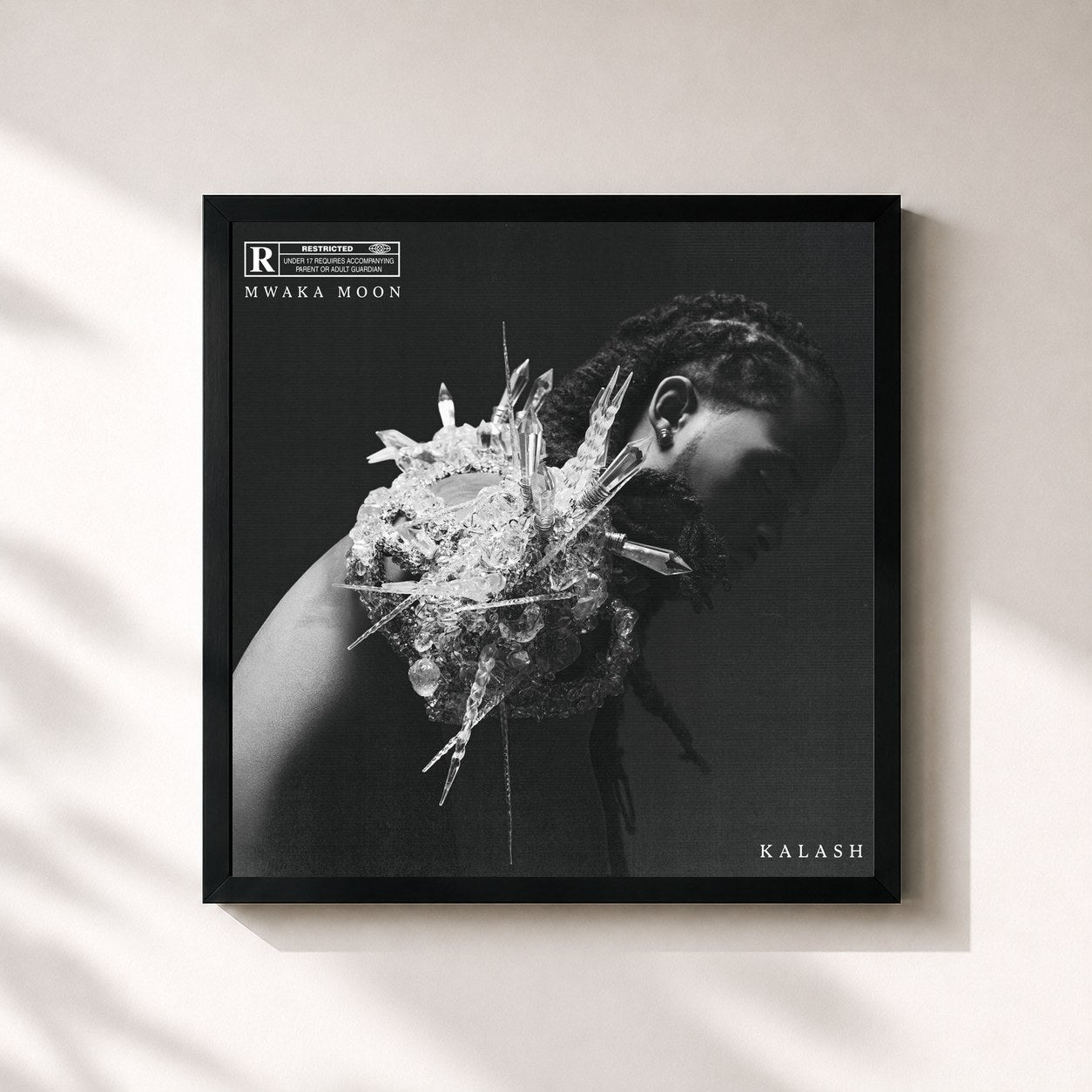 #noir Tableau carré de l'album Mwaka Moon de Kalash, cadre noir 32x32 cm