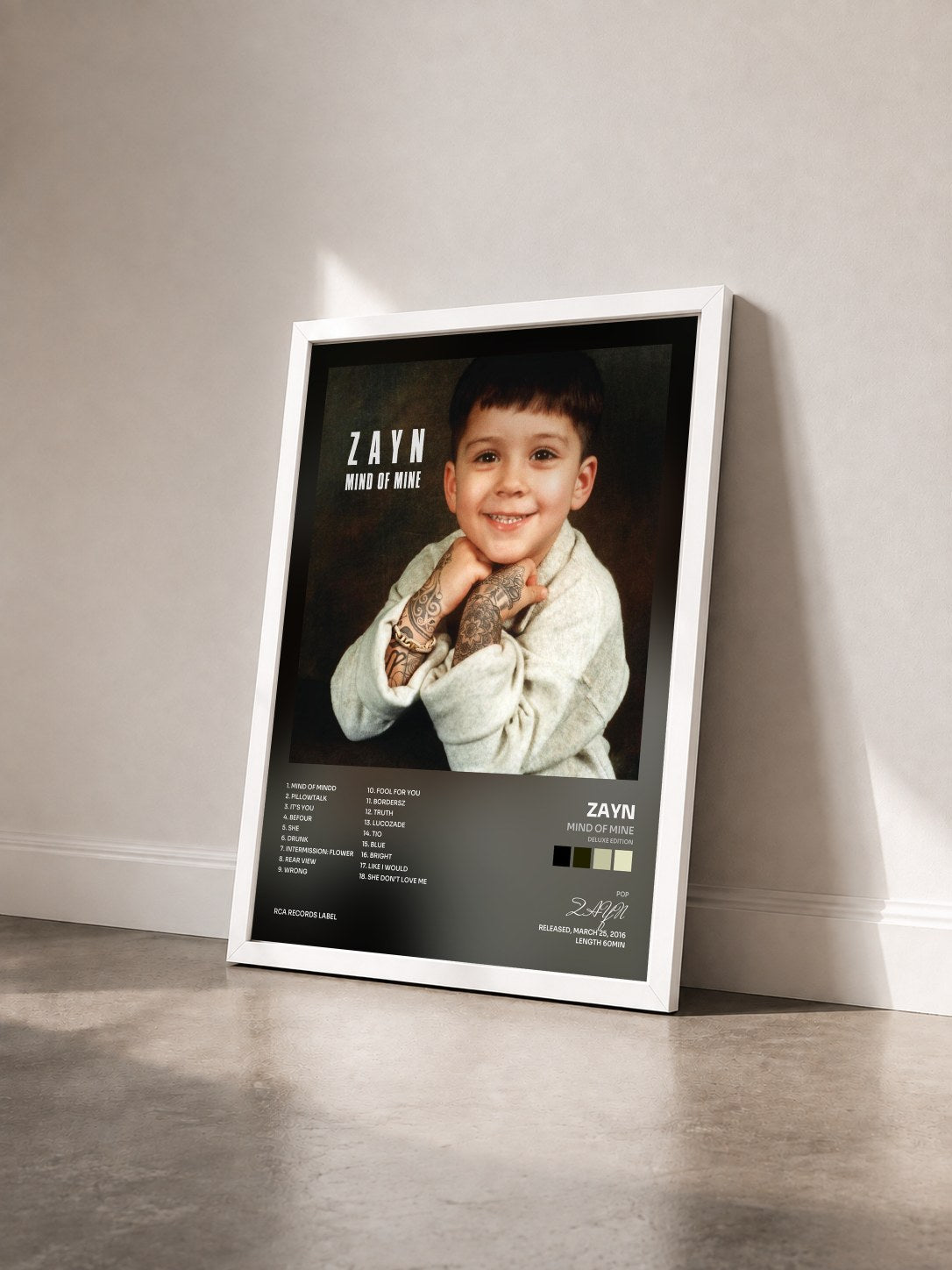 #blanc Tableau de l'album Mind Of Mine (Deluxe Edition) de ZAYN vu de trois quarts, cadre blanc