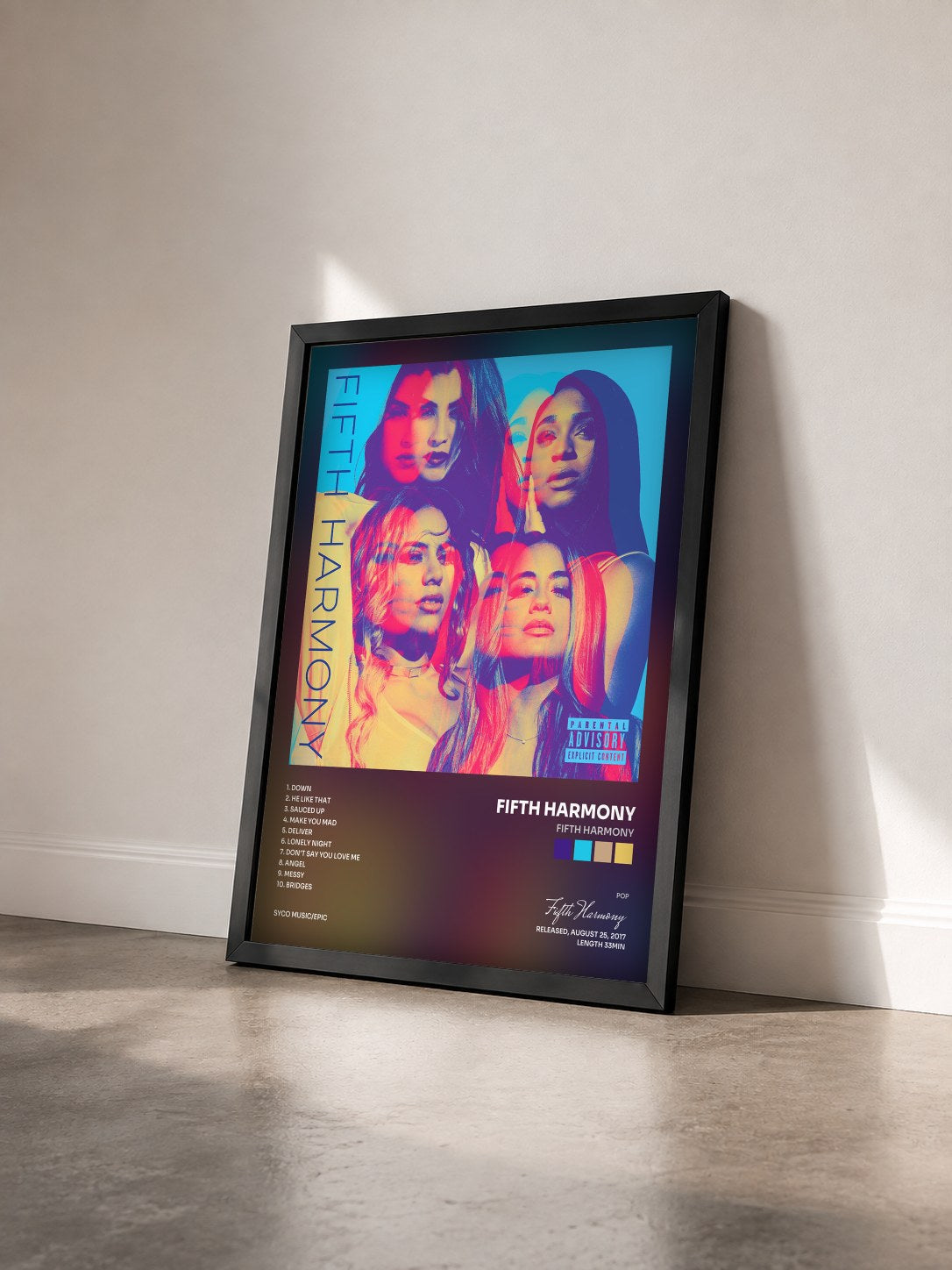 #noir Fifth Harmony de Fifth Harmony en lámina enmarcada vista de tres cuartos, marco negro