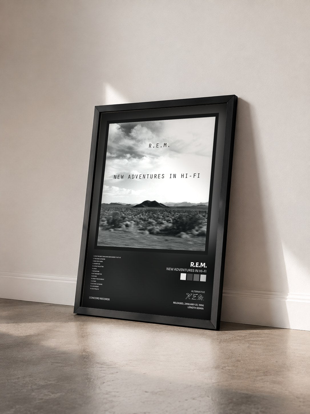 #noir Tableau de l'album New Adventures In Hi-Fi de R.E.M. vu de trois quarts, cadre noir