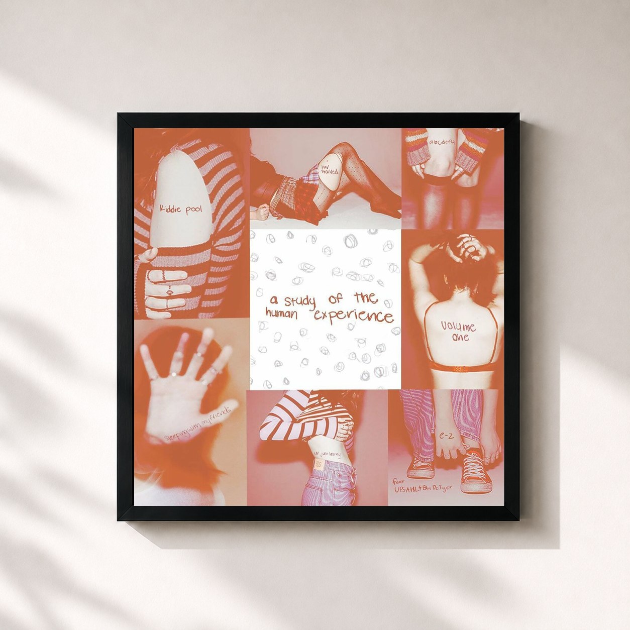 #noir Tableau carré de l'album a study of the human experience volume one de GAYLE, cadre noir 32x32 cm