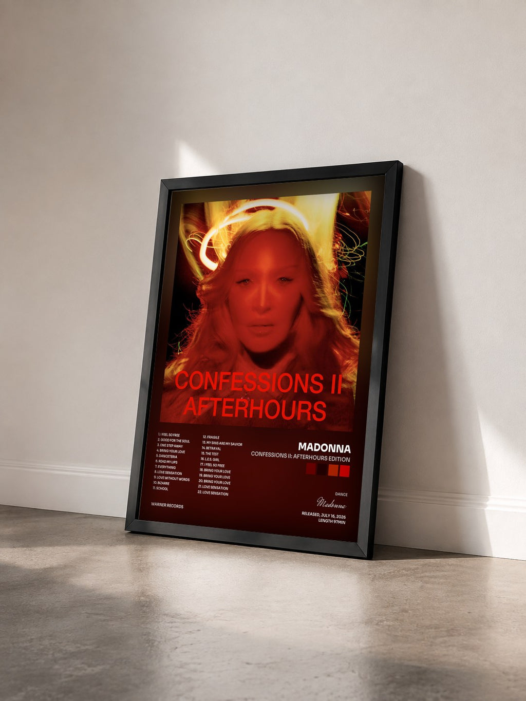 #noir CONFESSIONS II: Afterhours Edition di Madonna in stampa incorniciata vista di tre quarti, cornice nera