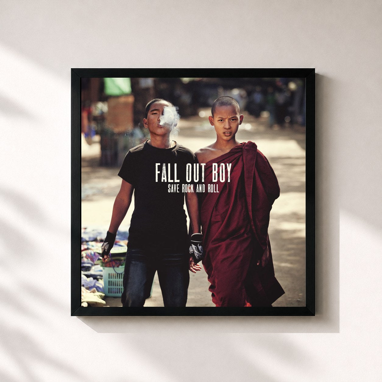 #noir Tableau carré de l'album Save Rock And Roll de Fall Out Boy, cadre noir 32x32 cm